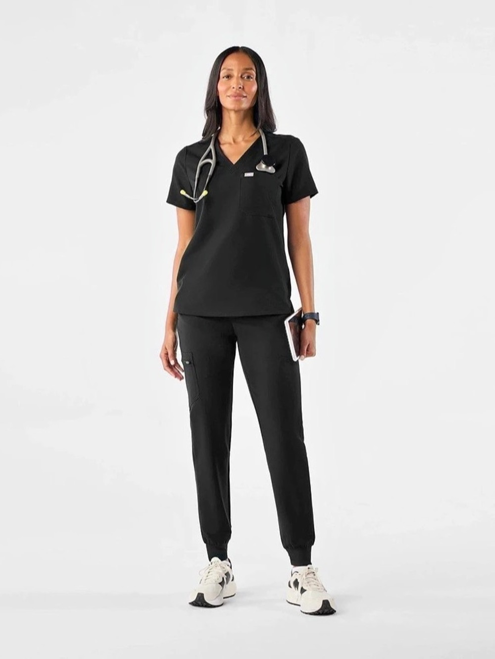 FIGS High Waisted Zamora Jogger Scrub Pants in Black (Size S/P)